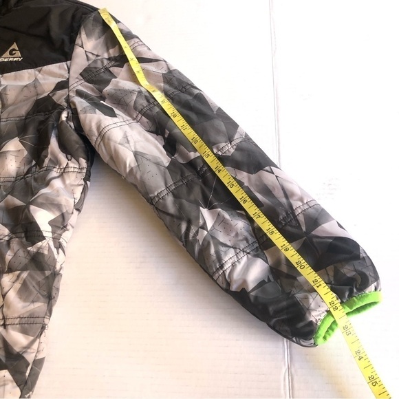 Gerry Boy’s Gray Camo Puffer Reversible Fleece Hooded Jacket Size L 14/16 Youth - Picture 14 of 16